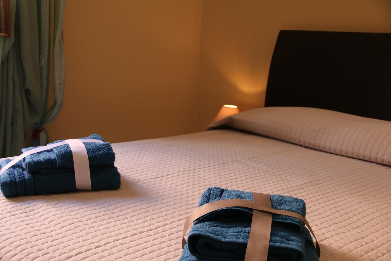 Sardinia Re Guest House Сассари Экстерьер фото